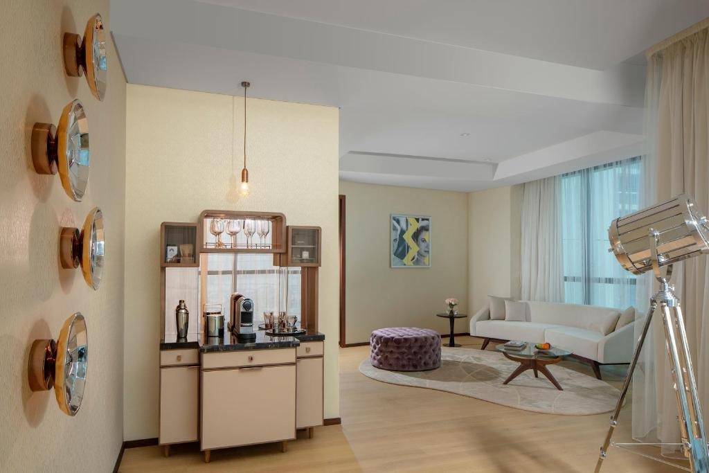 هتل پارامونت